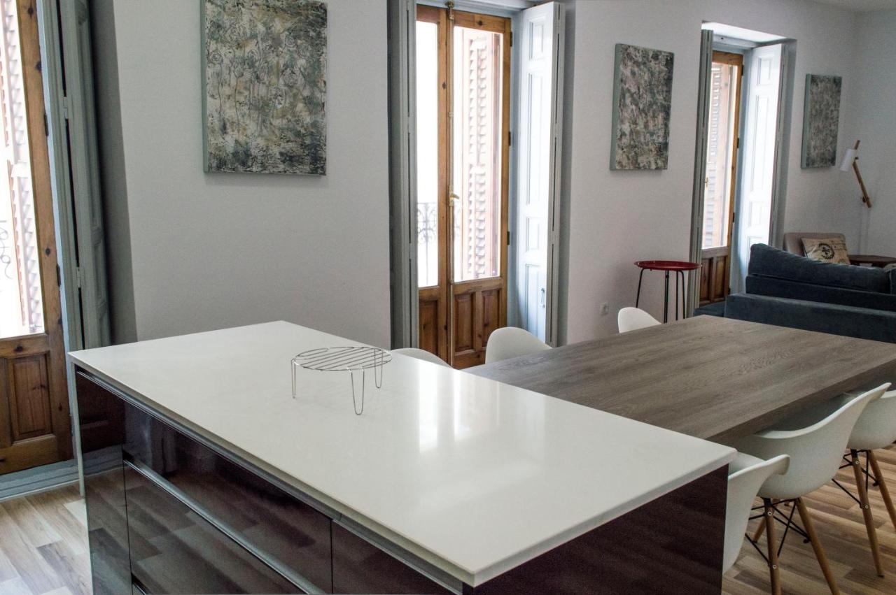 For You Rentals New Design Apartment Temporal Puerta Del Sol Pre10C มาดริด ภายนอก รูปภาพ